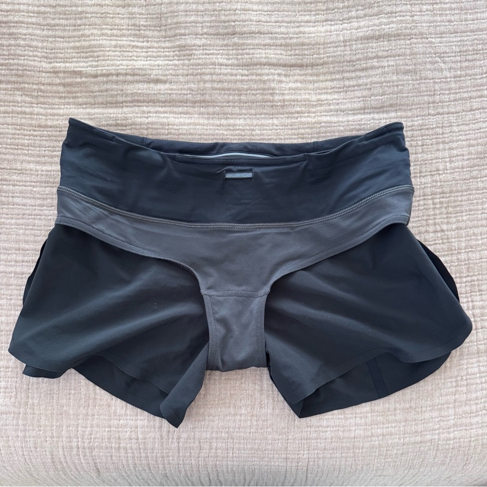 Lululemon, Black Running Shorts, Size 6 - Picture 6 of 7
